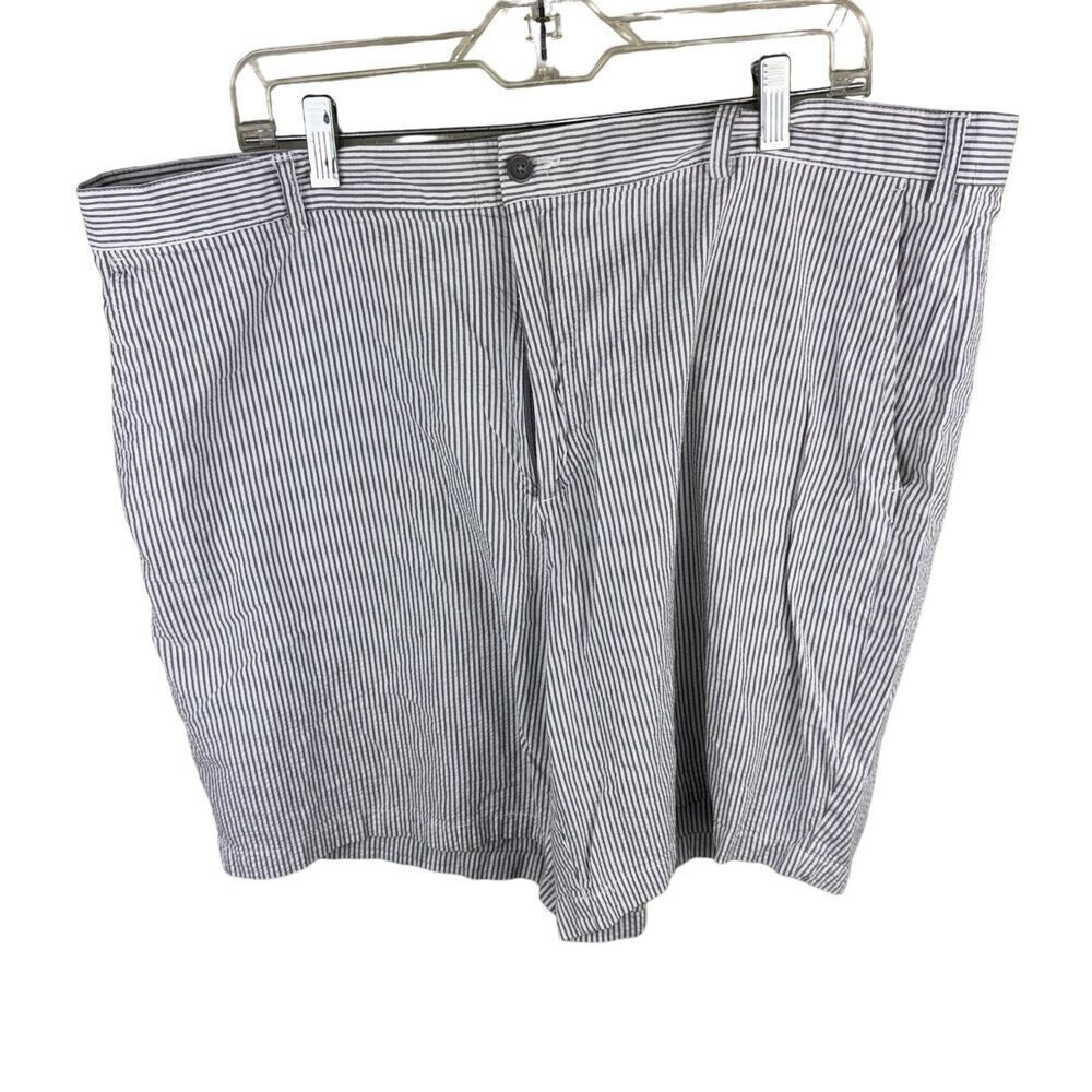 John Blair Men Seersucker Shorts Striped‎ Gray White Size 42 Chino